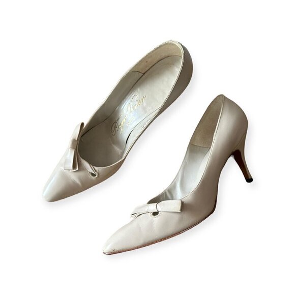 Vintage Roger‎ Vivier Cream Pumps for  Saks Fifth Avenue, Size 7.5 AA - Picture 1 of 15
